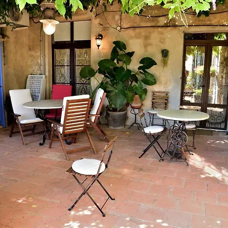 Apartment Sanllehi
