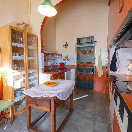 Apartment Sanllehi Castello  D'Empuries