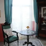 דירה Sanllehi *