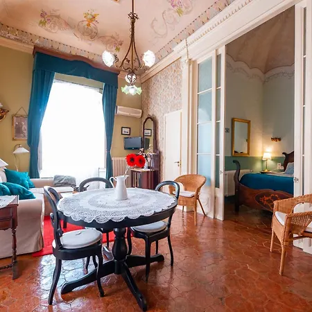 Apartament Sanllehi *
